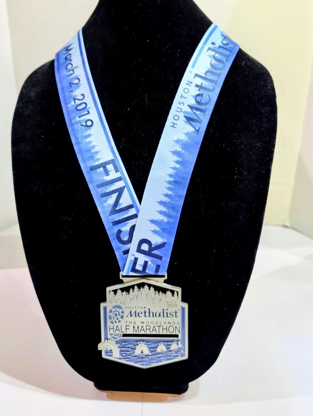 2019 Houston Methodist The Woodlands Half Marathon Finisher Medal EUC